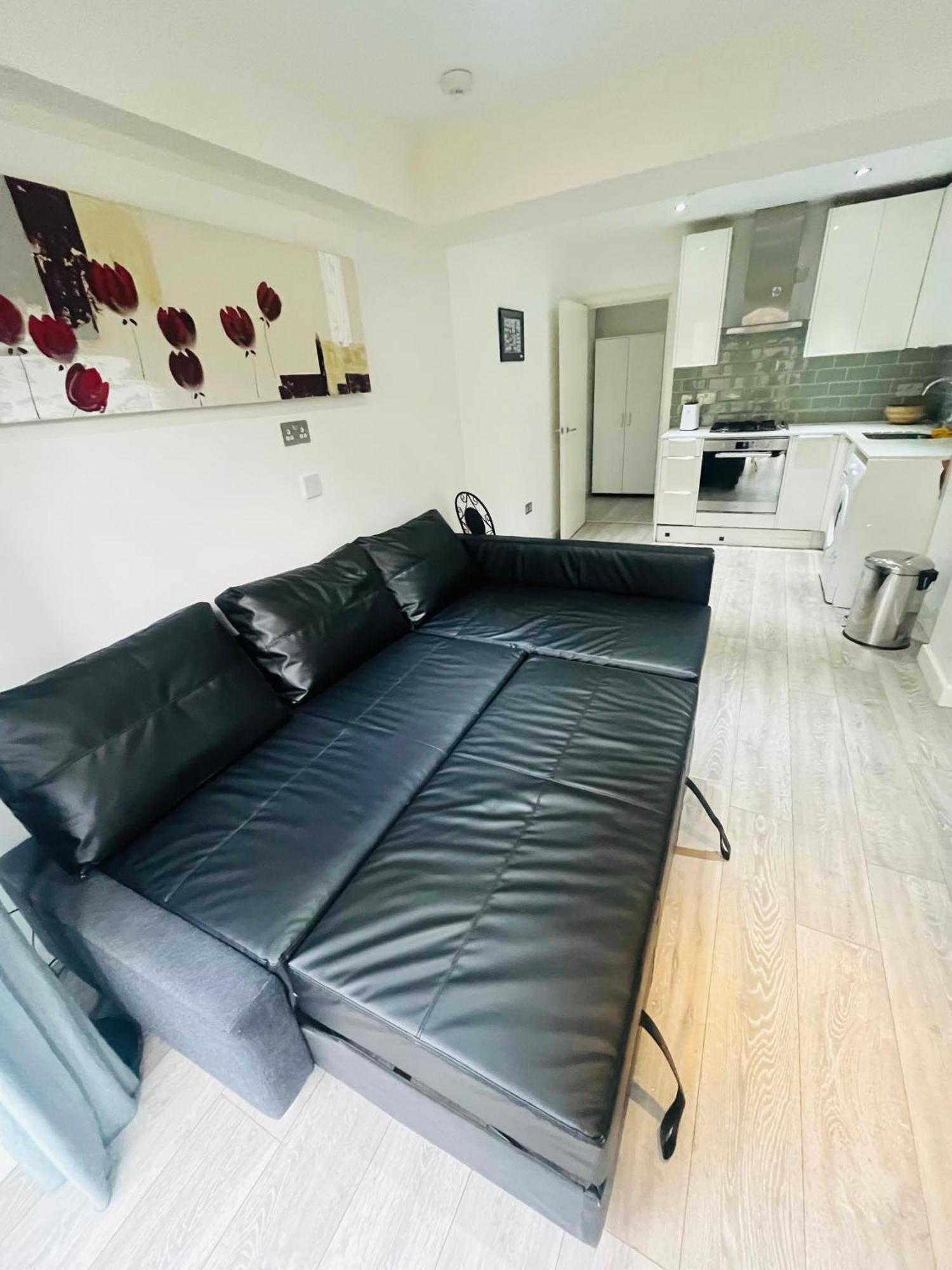Apartment 2 Bedroom Flat With Garden